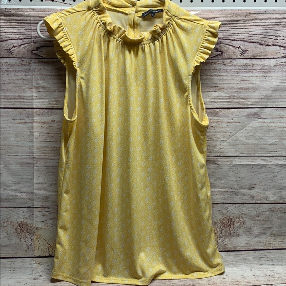 COPY - Yellow and White Adriana Papell Shirt.